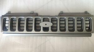 GRILLE FORD COURIER CENTRE PIECE BLACK 86-94